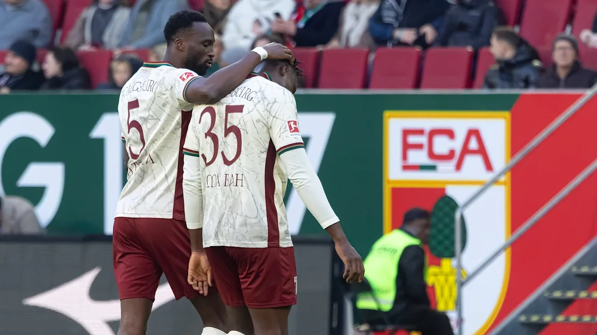 Star aus der Bundesliga rassistisch beleidigt – Boss veröffentlicht Screenshot