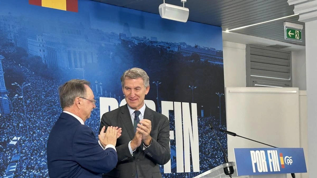 Feijóo pone en duda el voto por correo: “He sido presidente de Correos, confío en los carteros, no en los directivos”