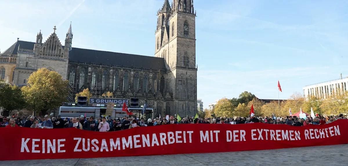 Mehrheit der Deutschen spricht sich für Brandmauern aus