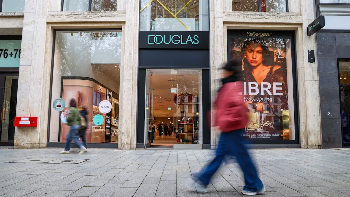 Das riecht nach Krawall-Demos: Douglas macht Samstag 12 Filialen dicht