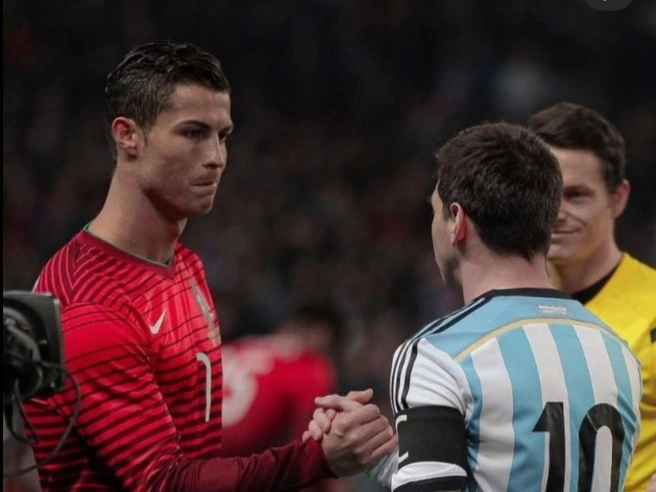Addio di Messi all’Argentina, Cristiano Ronaldo gli scrive: «Leo, la tua storia durerà per sempre»