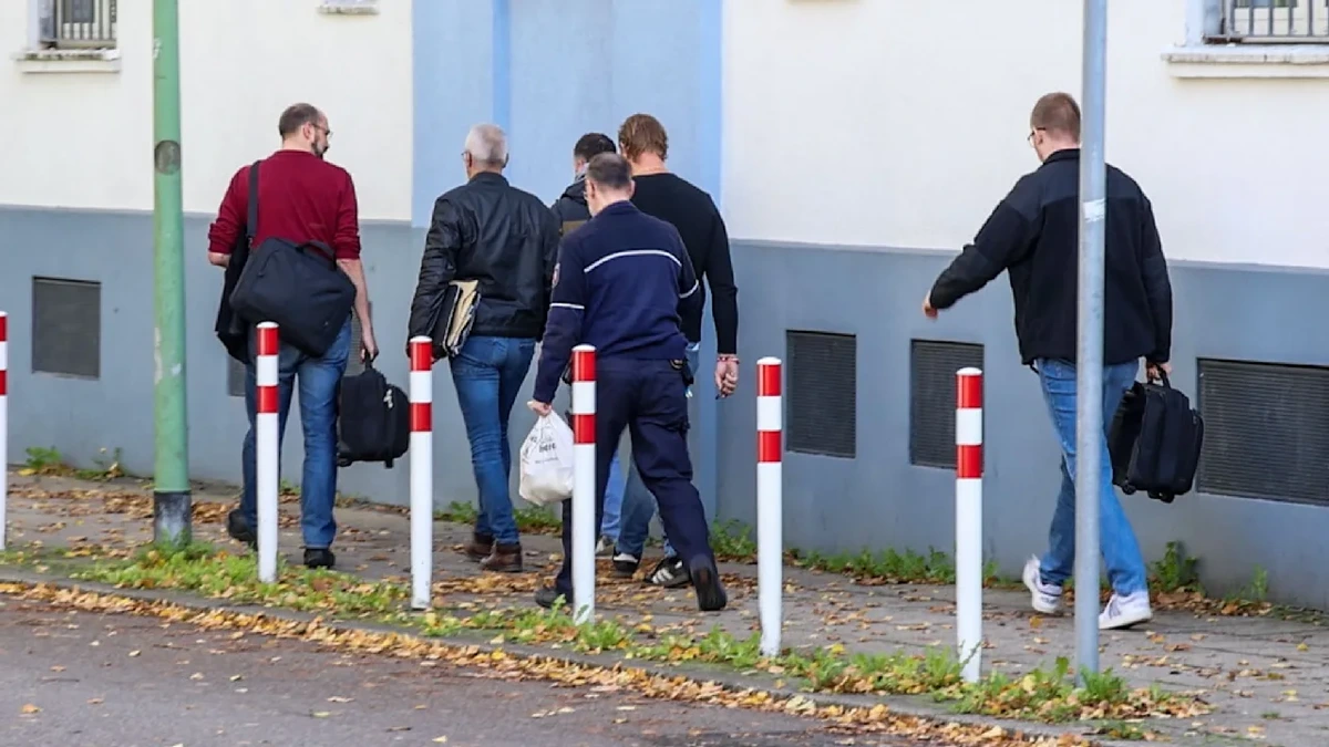 Essen: Verhaftet! Half JVA-Mitarbeiter bei Befreiung von Häftling?