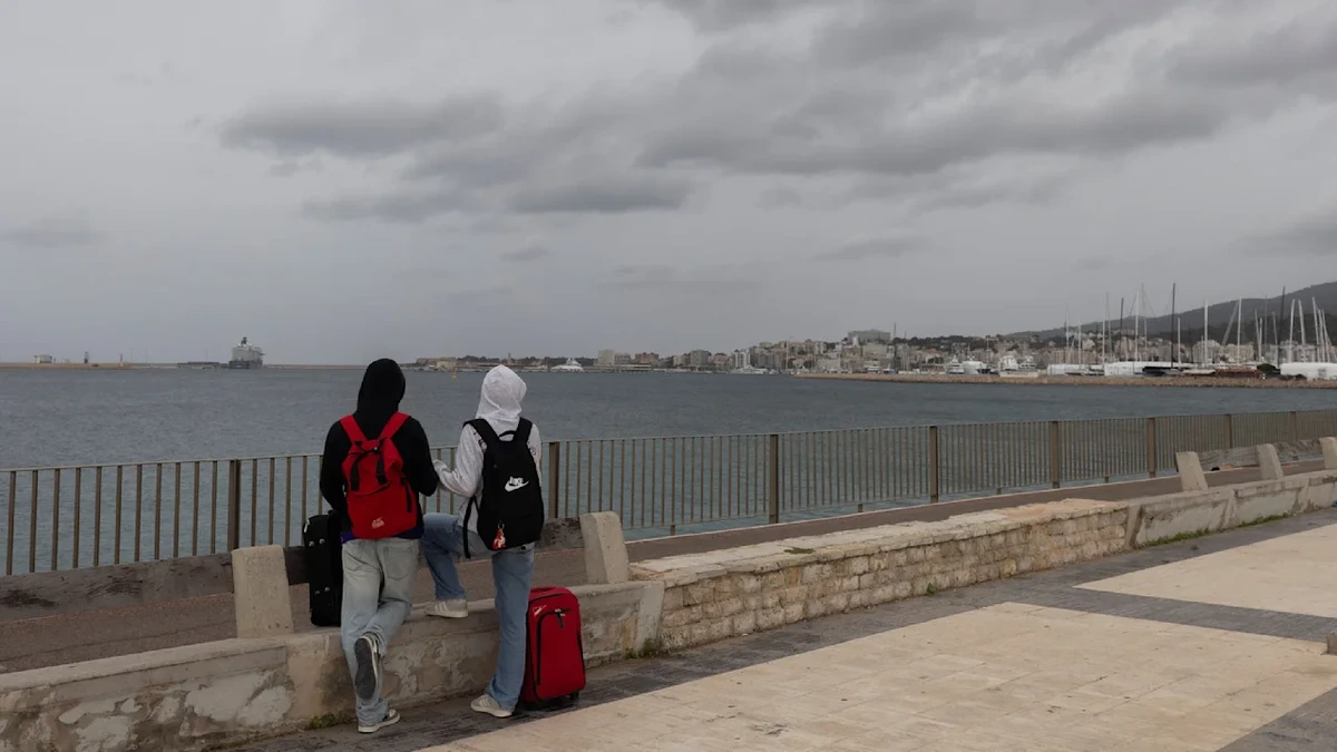 Wetter-App warnt Bevölkerung vor Starkregen. Alarmstufe ROT auf Mallorca