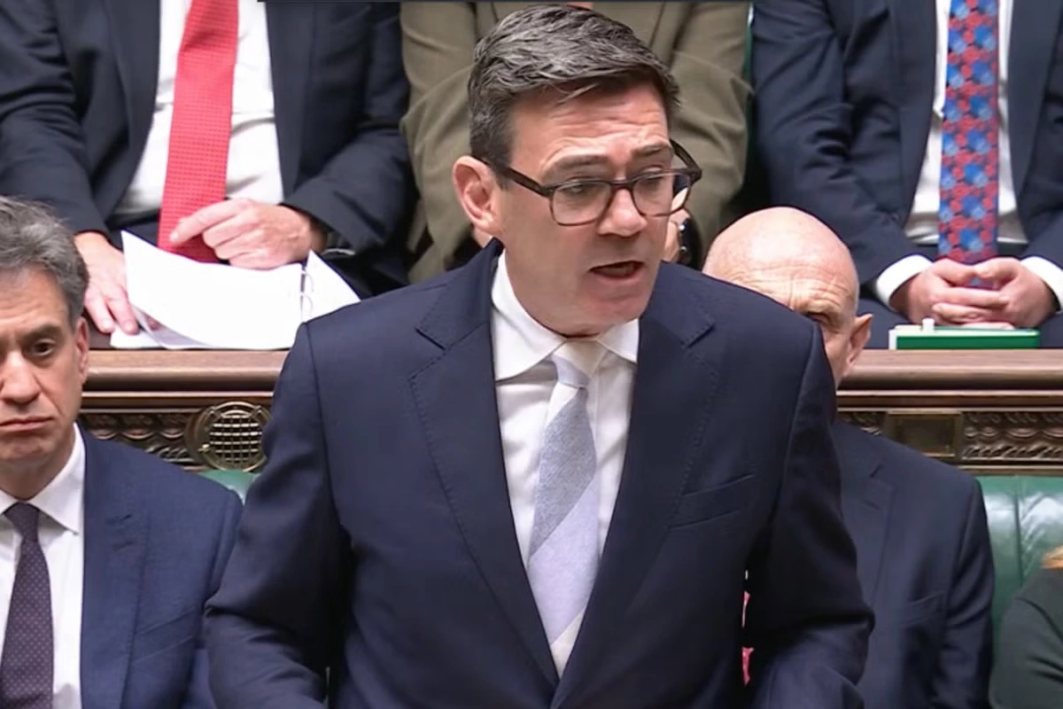 Burnham vows public will decide if UK rejoins the EU