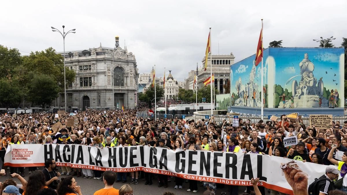 Los salarios, los beneficios empresariales y las horas extra: las razones para evitar que la patronal tumbe la huelga del 11N